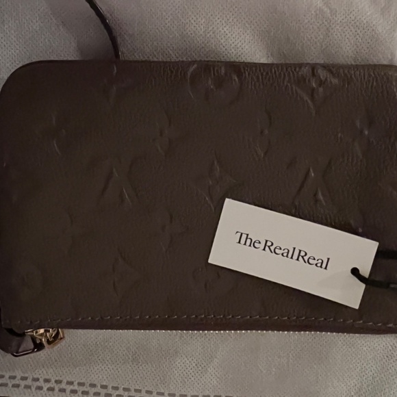 Louis Vuitton LV Monogram Empreinte Leather Wristlet - Picture 8 of 10